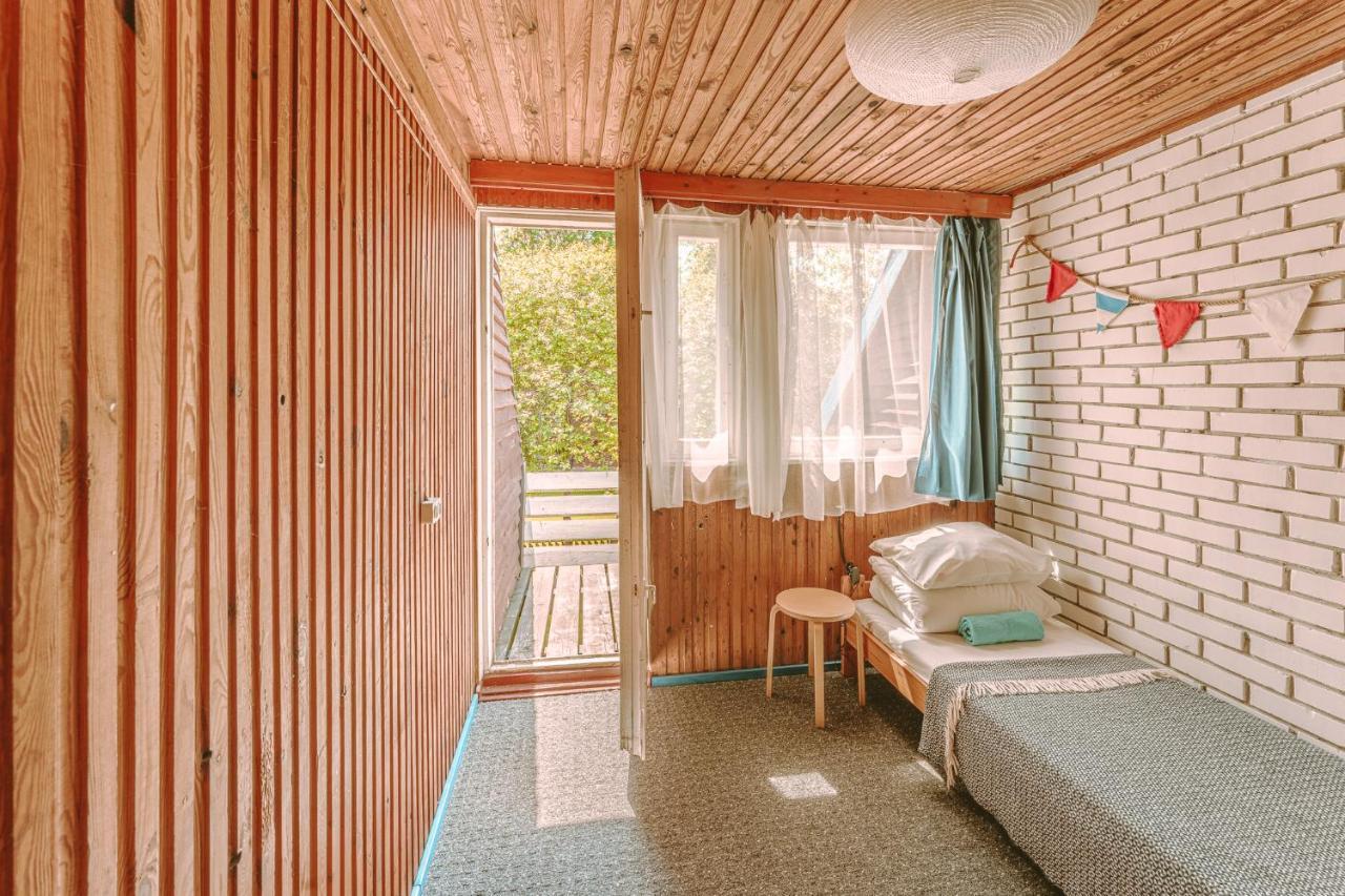 Guboja Hotel Nida Ngoại thất bức ảnh