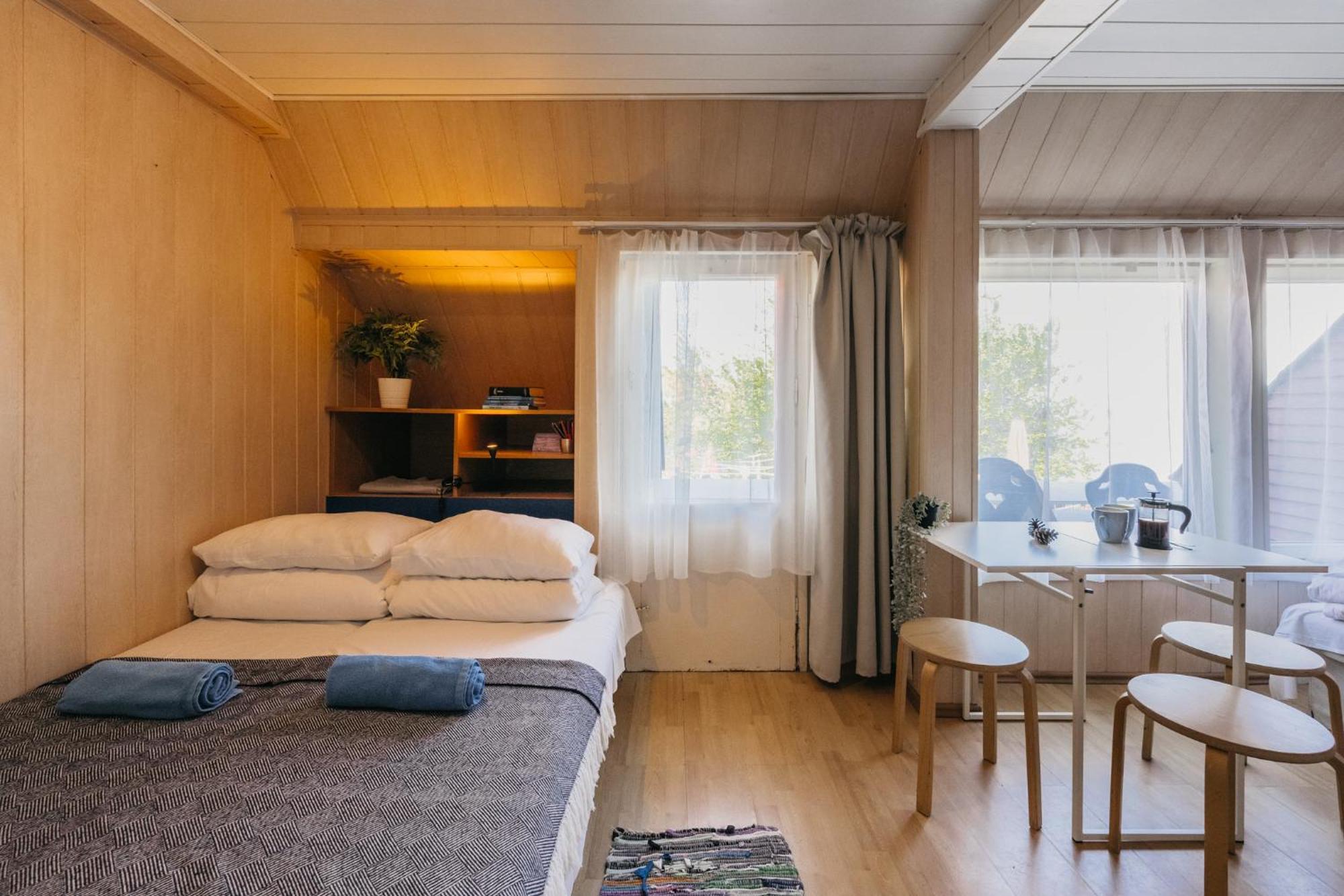 Guboja Hotel Nida Ngoại thất bức ảnh