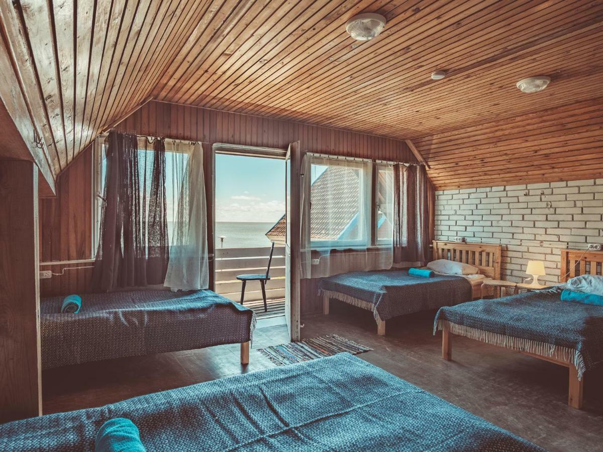 Guboja Hotel Nida Ngoại thất bức ảnh